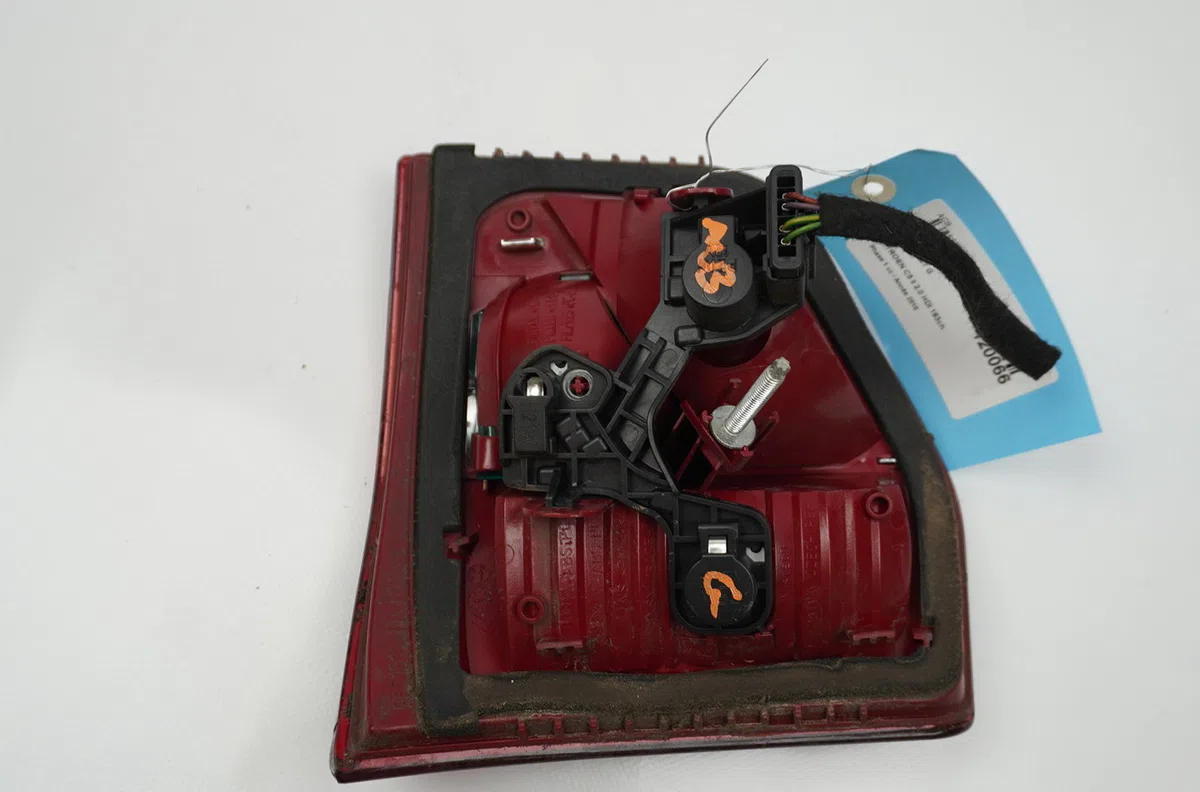 Feu arrière interieur gauche Citroen C5 III Break (RW_) 2.0 hdi 165 (2009) occasion