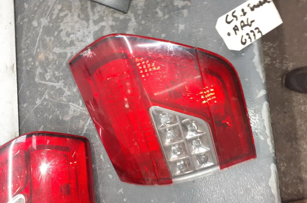 Feu arrière interieur gauche Citroen C5 III Break (RW_) 2.2 hdi 200 (2010) occasion