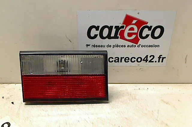 Feu arrière interieur gauche CITROEN XANTIA 2001 occasion