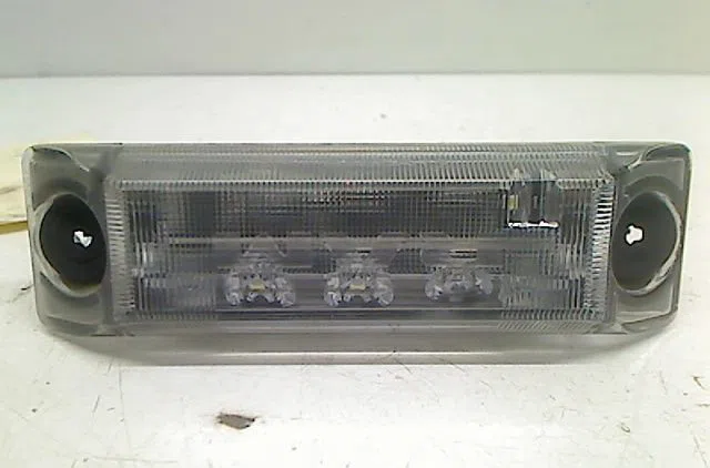 Feu arrière interieur gauche Dodge RAM 1500 Crew Cab Pickup 5.7 4wd (2008-2010) occasion