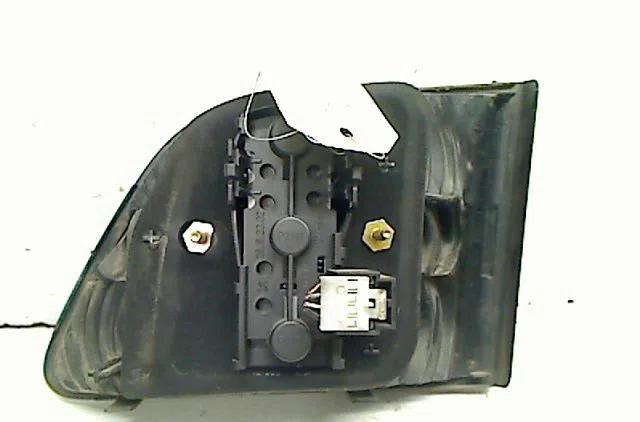 Feu arrière interieur gauche Fiat STILO Multi Wagon (192_) 1.9 d multijet (2005-2008) occasion