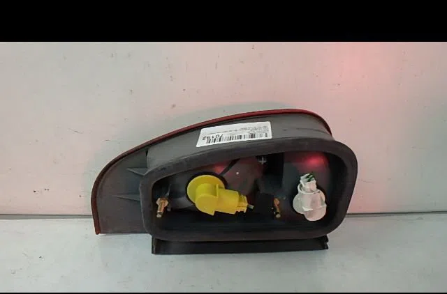 Feu arrière interieur gauche FIAT ULYSSE I 2000 occasion