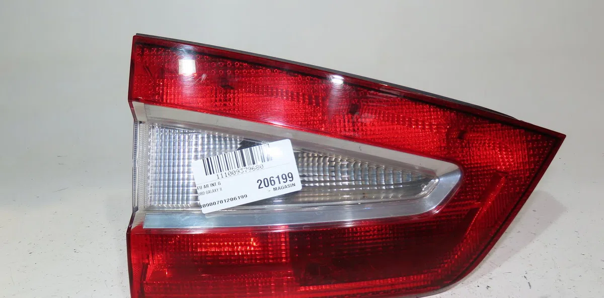 Feu arrière interieur gauche Ford GALAXY II (WA6) 1.8 tdci (2006-2015) occasion
