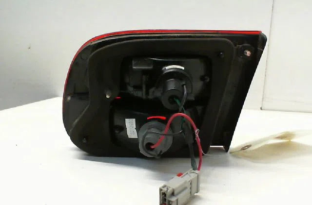 Feu arrière interieur gauche HONDA CIVIC IV phase 1 11-1991--04-1996 occasion