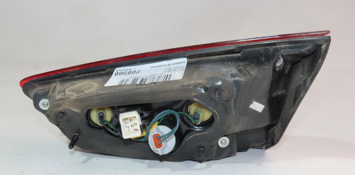 Feu arrière interieur gauche Hyundai I20 ACTIVE (IB, GB) 1.0 t-gdi (2015) occasion