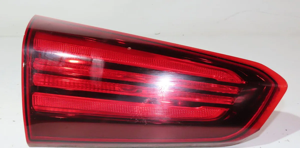 Feu arrière interieur gauche Hyundai I20 II (GB, IB) 1.2 (2014) occasion
