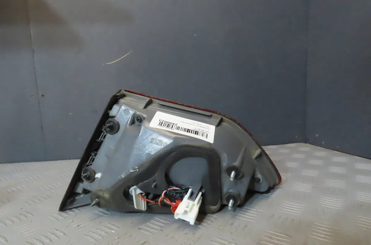 Feu arrière interieur gauche Hyundai I30 (GD) 1.6 crdi (2011-2015) occasion