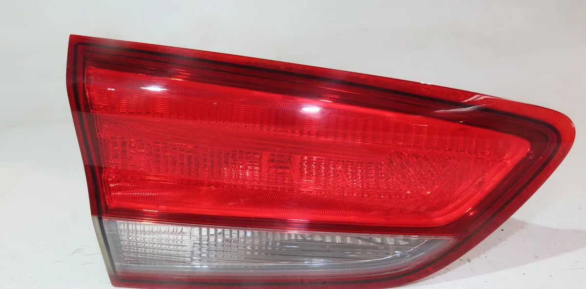 Feu arrière interieur gauche Hyundai I30 (PDE, PD, PDEN) 1.0 t-gdi (2016) occasion