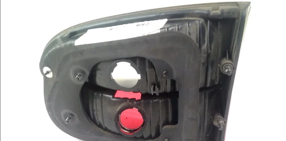 Feu arrière interieur gauche Hyundai SATELLITE Autobus-Autocar (A1) 2.5 tci (2004-2007) occasion