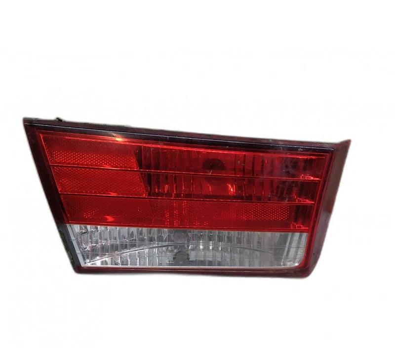 FEU ARRIERE INTERIEUR GAUCHE HYUNDAI SONATA 924133K010