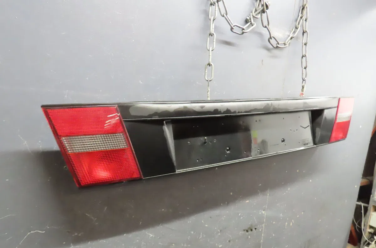 Feu arrière interieur gauche LANCIA DELTA 1998 occasion
