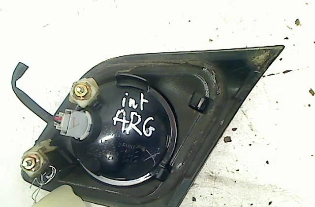 Feu arrière interieur gauche MAZDA MAZDA3 1.6 MZ CD - 110 occasion