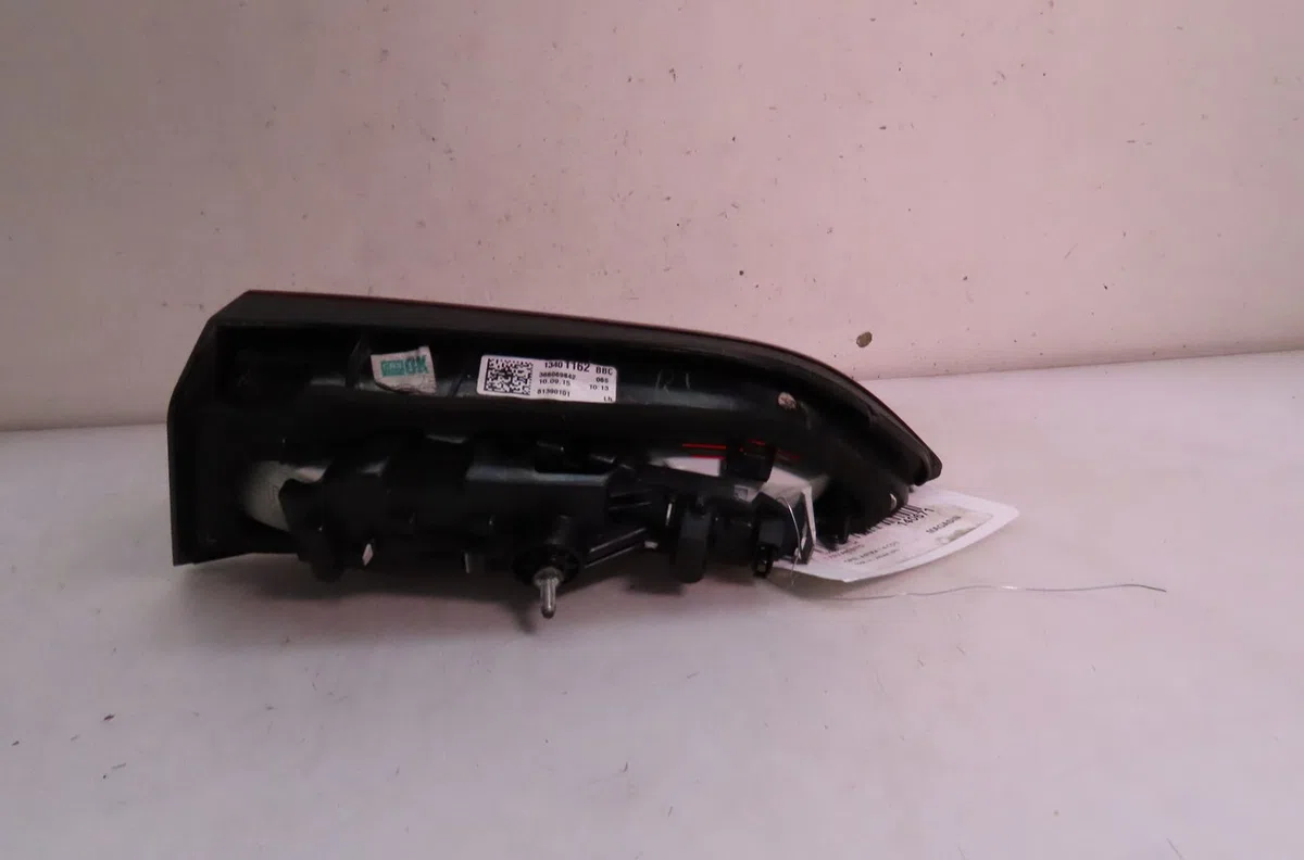 Feu arrière interieur gauche Opel ASTRA J (P10) 1.6 cdti (68) (2013-2015) occasion