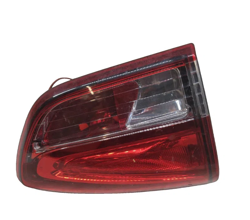 FEU ARRIERE INTERIEUR GAUCHE RENAULT CLIO IV 20545748LH