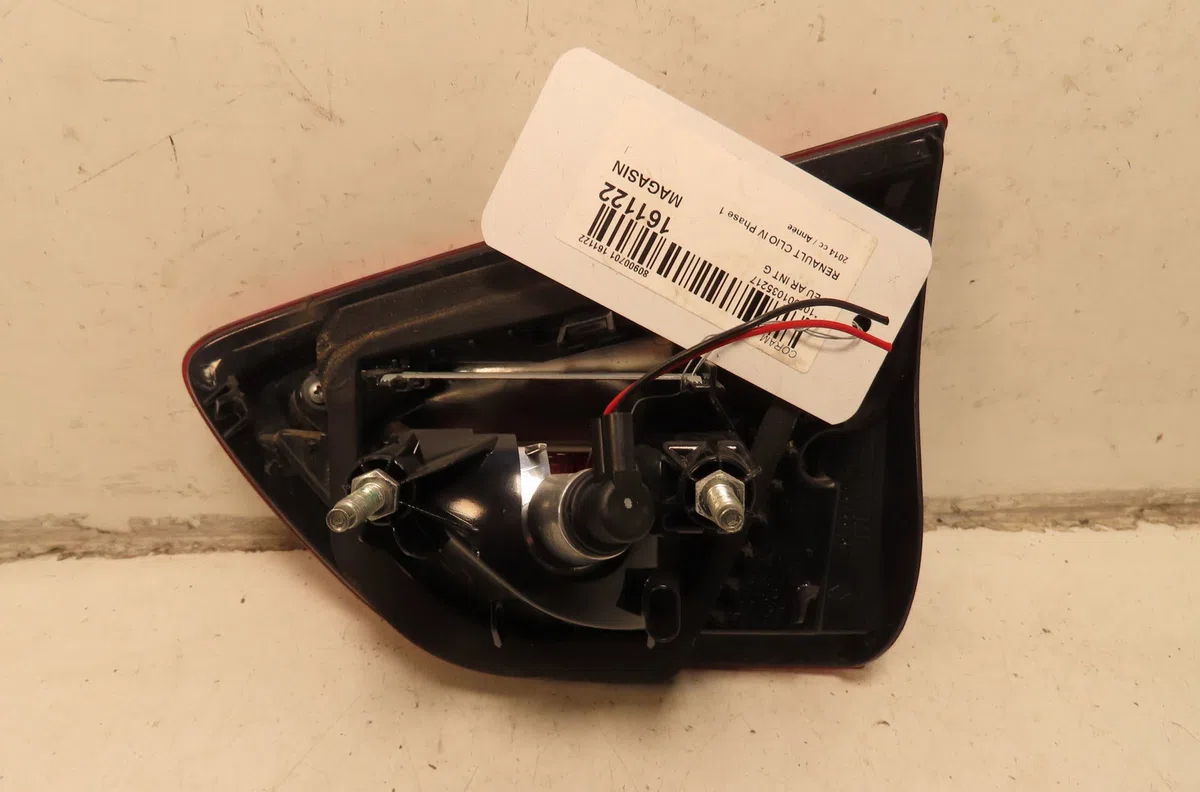 Feu arrière interieur gauche Renault CLIO IV Grandtour (KH_) 1.2 tce 120 (khm0) (2013) occasion