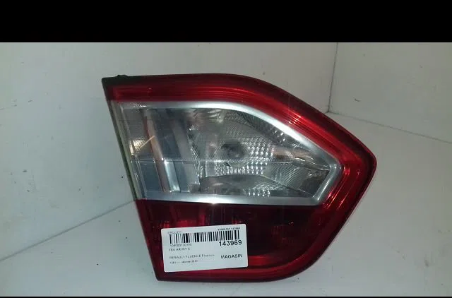 Feu arrière interieur gauche Renault FLUENCE (L3_) 1.5 dci (l30a) (2010) occasion