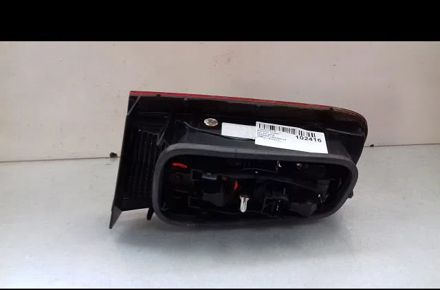 Feu arrière interieur gauche Renault LAGUNA II (BG0-1_) 2.0 16v (bg00, bg0k, bg0p, bg0w) (2002-2007) 5 portes occasion