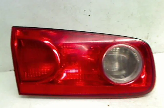 Feu arrière interieur gauche Renault LAGUNA II (BG0-1_) 2.2 dci (2005-2007) occasion
