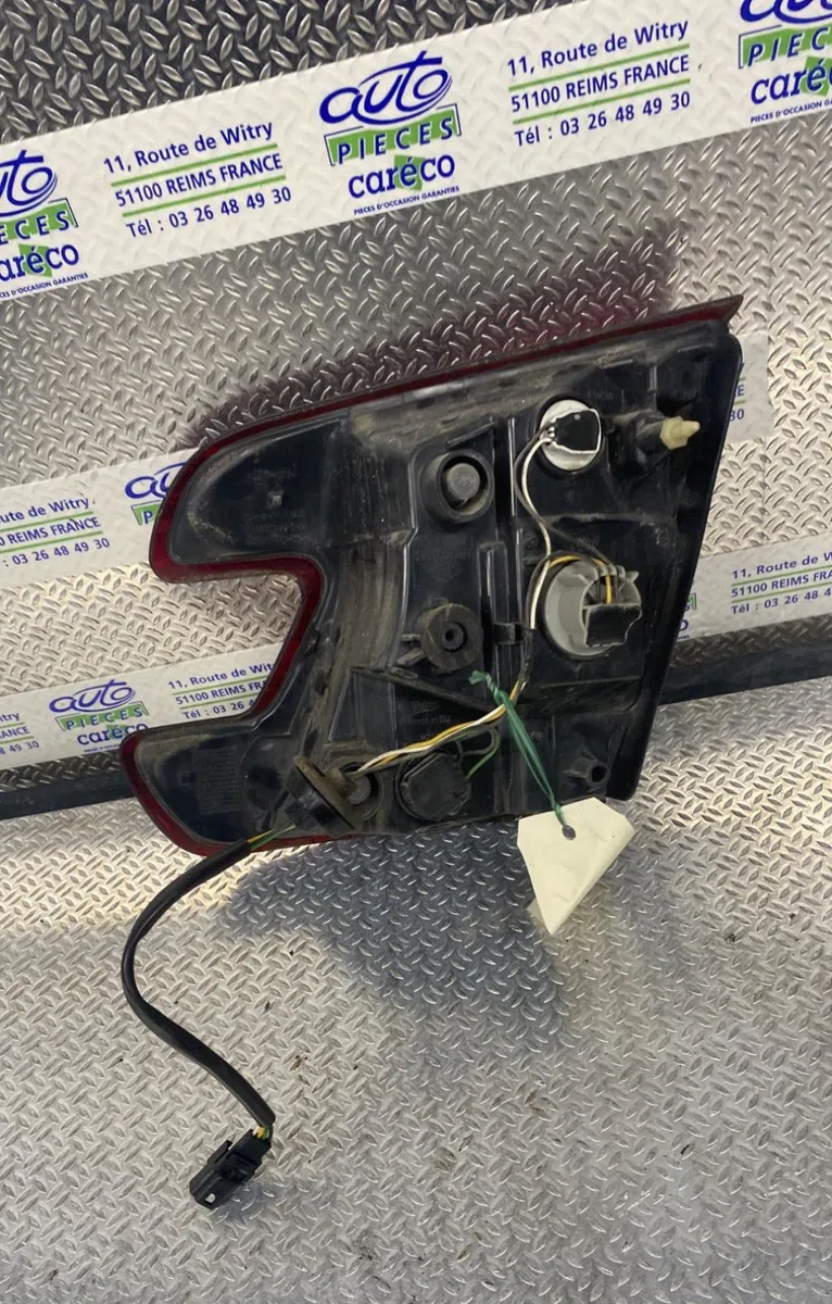 Feu arrière interieur gauche RENAULT MEGANE 3 PHASE 2 BREAK occasion