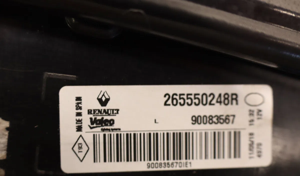 Feu arrière interieur gauche Renault MEGANE IV 3-5 portes (B9A-M-N_) 1.2 tce 100 (b9ms) (2015) occasion