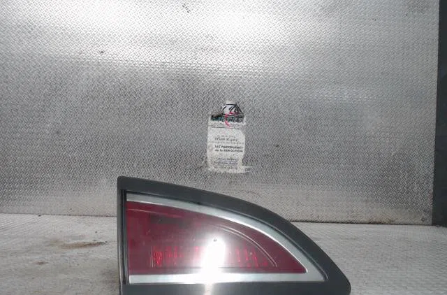 Feu arrière interieur gauche RENAULT SCENIC 3  SCENIC 3 PHASE 2 occasion