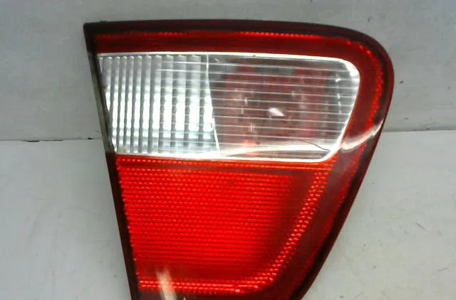 Feu arrière interieur gauche Seat CORDOBA (6K1, 6K2) 1.4 16v (2000-2002) occasion