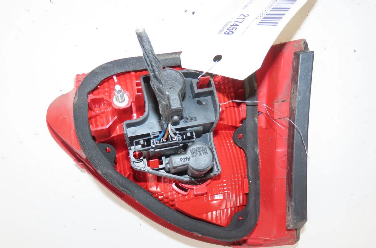 Feu arrière interieur gauche Seat EXEO (3R2) 2.0 tdi (2008-2013) occasion