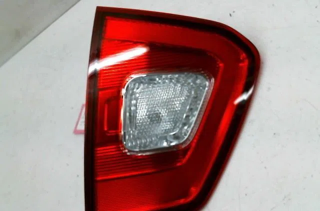 Feu arrière interieur gauche Suzuki IGNIS III (MF) 1.2 (atk412) (2016) occasion
