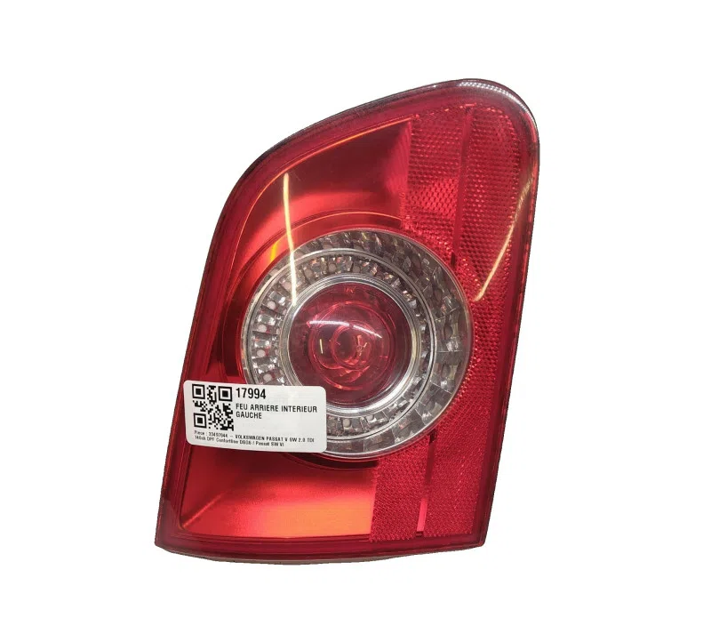 FEU ARRIERE INTERIEUR GAUCHE VOLKSWAGEN PASSAT V SW 3C9945093