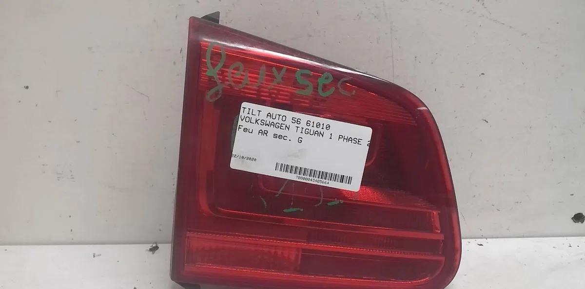 Feu arrière interieur gauche Volkswagen TIGUAN (5N_) 2.0 tdi (2008-2018) occasion