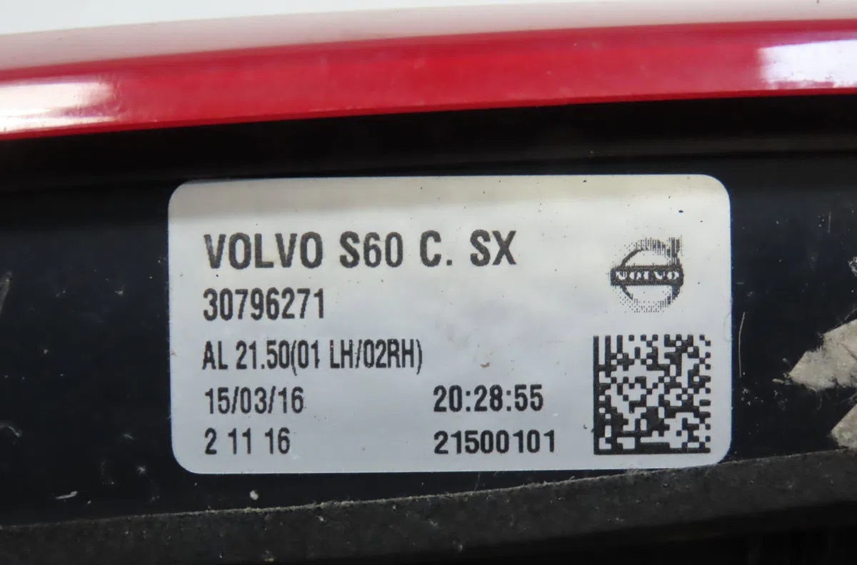 Feu arrière interieur gauche Volvo S60 II (134) D3 (2010-2014) occasion