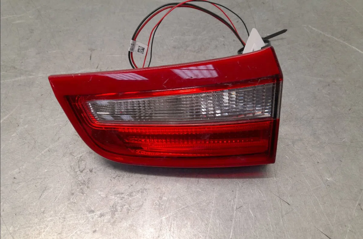 Feu arrière interieur gauche Volvo S60 II (134) D4 (2010-2014) occasion