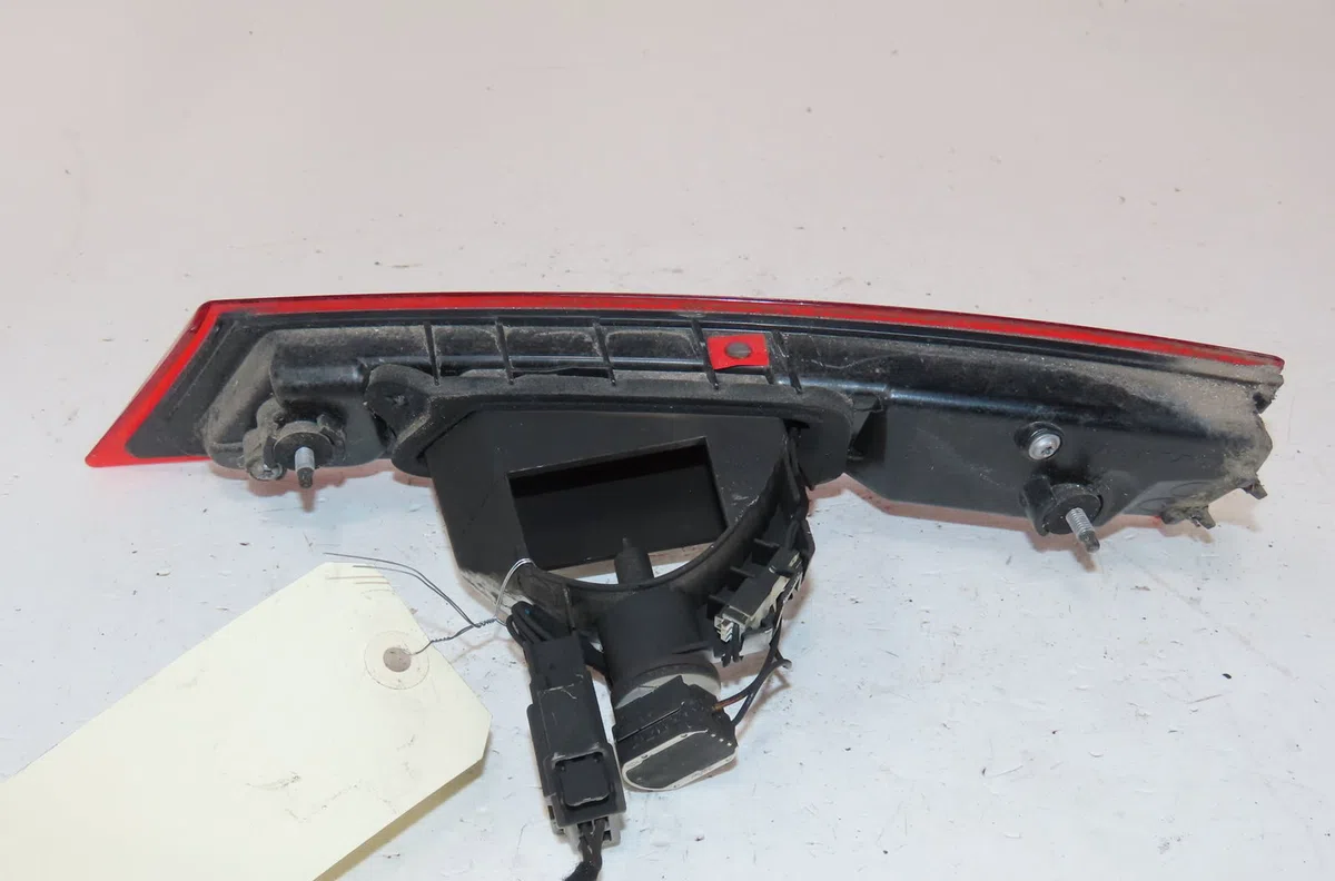 Feu arrière interieur gauche Volvo S90 II (234) D4 (2016) occasion