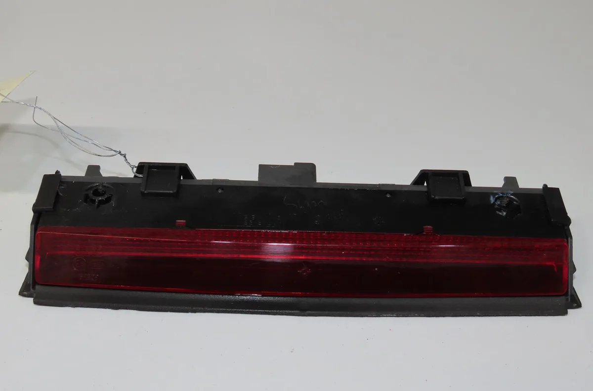 Feux stop supplementaire Alfa romeo 147 (937_) 1.9 jtdm 8v (937.axd1a, 937.axu1a, 937.bxu1a) (2005-2010) occasion