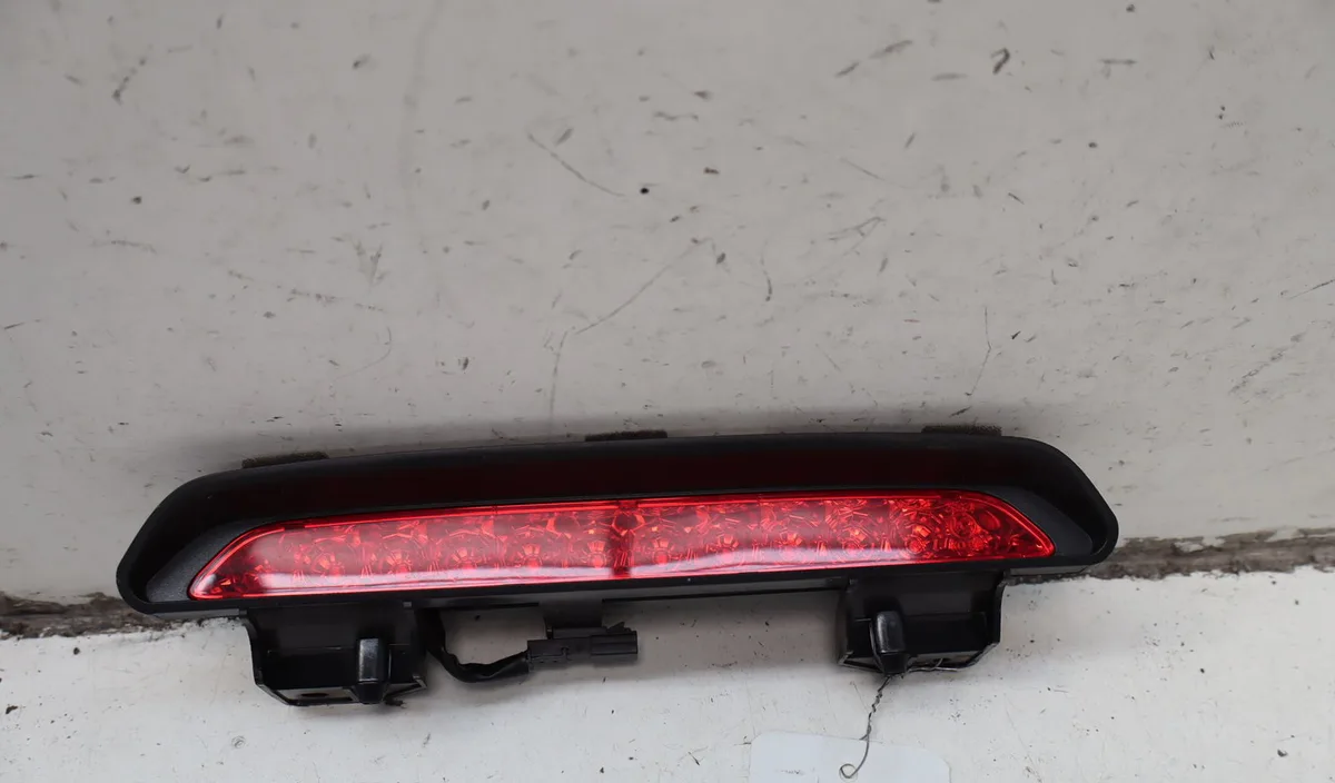 Feux stop supplementaire Chevrolet ORLANDO (J309) 1.8 (2011) occasion