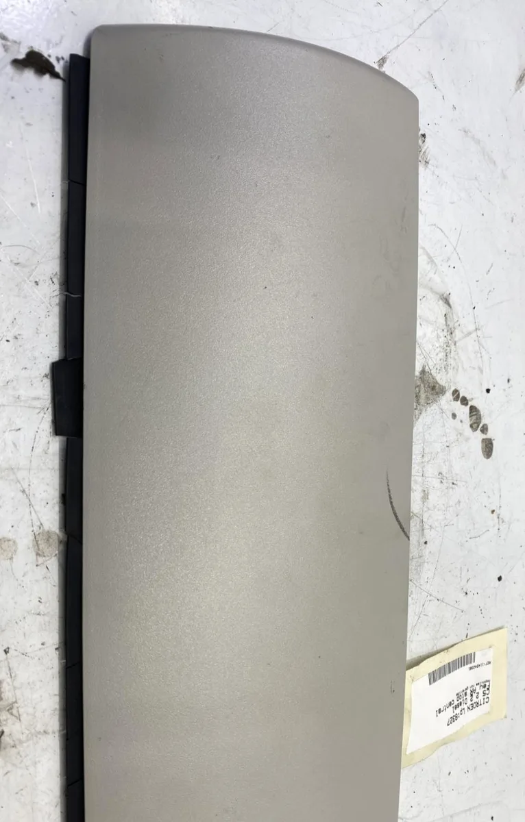 Feux stop supplementaire Citroen C5 III (RD_) 2.0 hdi 140 (2008) 4 portes occasion