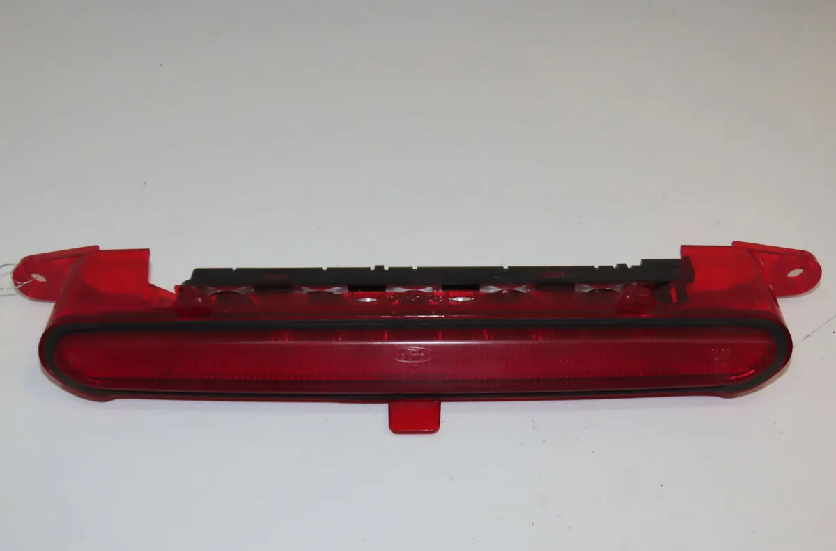 Feux stop supplementaire Ford FOCUS II Décapotable 2.0 tdci (2006-2010) occasion