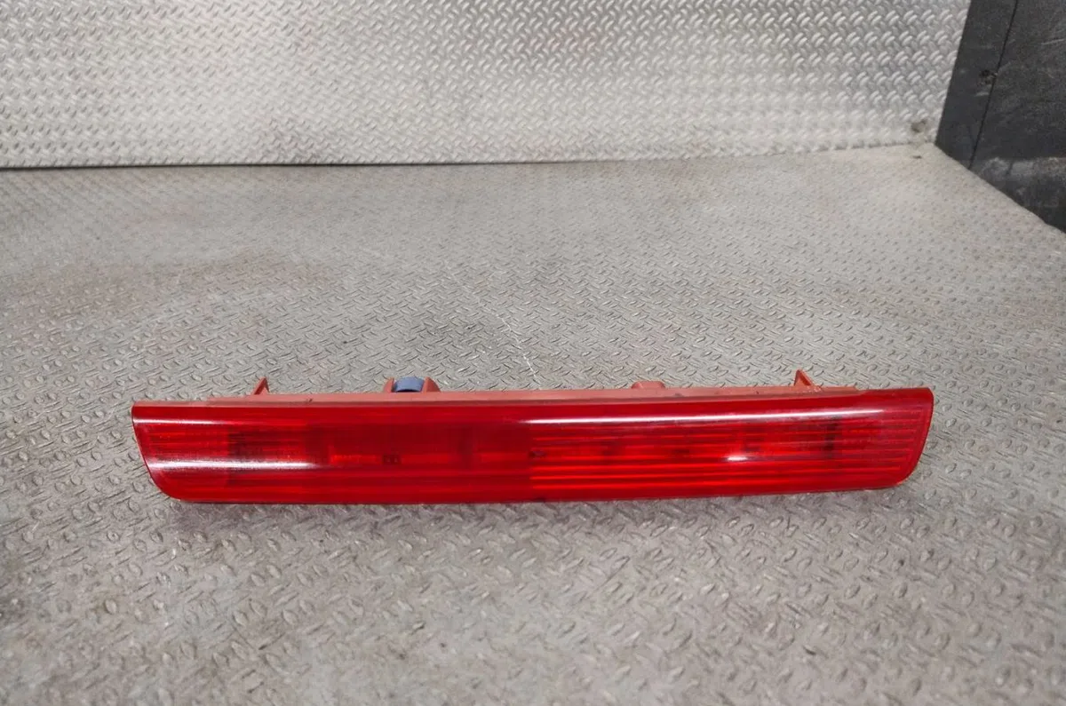 Feux stop supplementaire Renault KADJAR (HA_, HL_) 1.2 tce 130 (2015) occasion