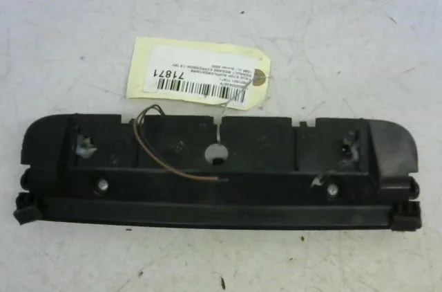 Feux stop supplementaire Renault MEGANE I Break (KA0-1_) 1.6 16v (ka0b, ka04, ka11) (1999-2003) occasion
