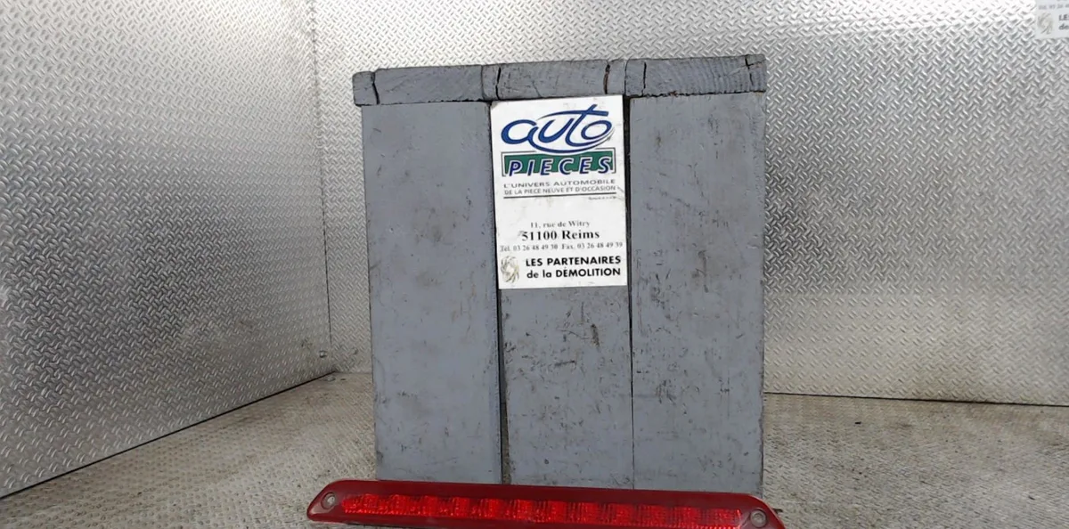 Feux stop supplementaire VOLKSWAGEN CRAFTER 1 CRAFTER 1 PHASE 2 occasion