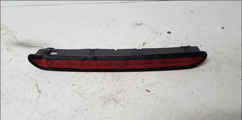 Feux stop supplementaire VOLKSWAGEN POLO VI occasion