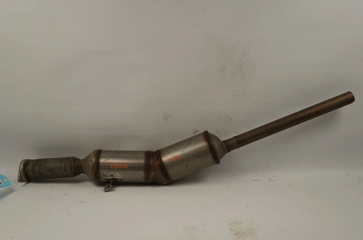 Filtre a particules Renault SCÉNIC III (JZ0-1_) 1.9 dci (jz0j, jz1j, jz1k, jz1s) (2009) occasion