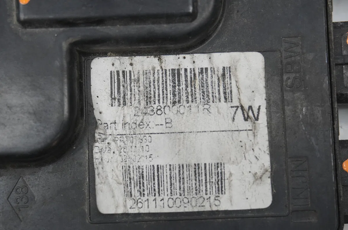 Fusible batterie de traction Renault MEGANE III 3-5 portes (BZ0-1_, B3_) 1.5 dci (bz0c) (2008-2015) 5 portes occasion