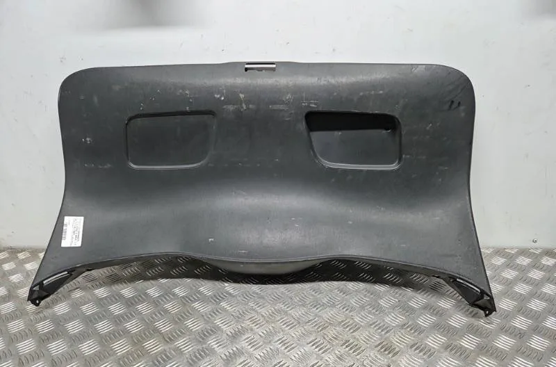 Garniture de hayon RENAULT CLIO 3 PHASE 2 BREAK occasion