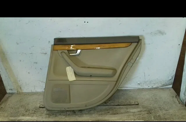 Garniture porte ard Audi A4 B7 (8EC) 2.0 tdi 16v (2004-2008) 4 portes occasion