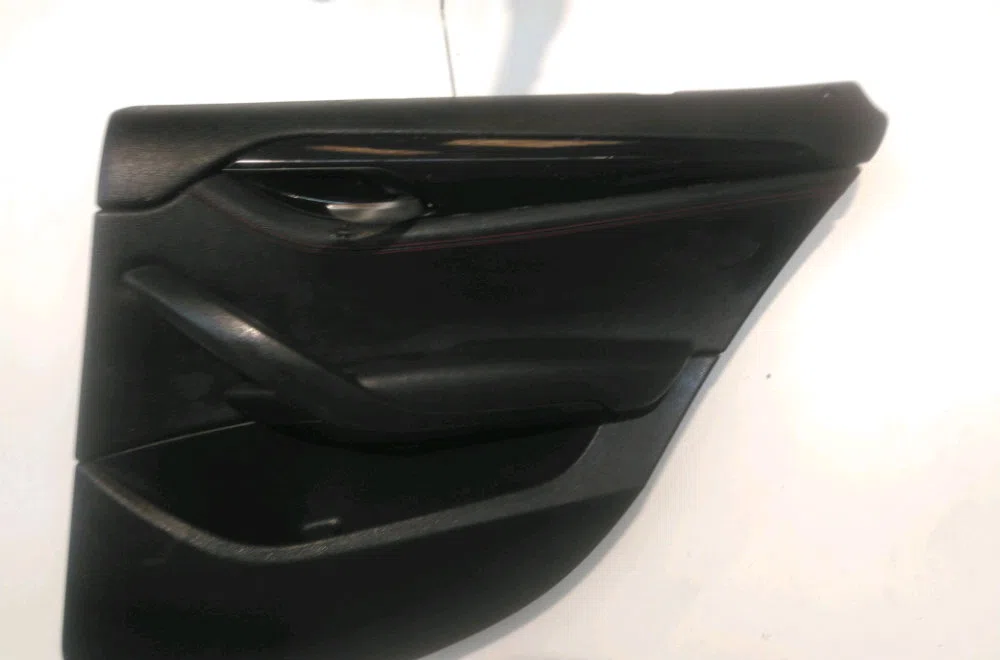 Garniture porte ard Bmw X1 (E84) Sdrive 16 d (2012-2015) occasion