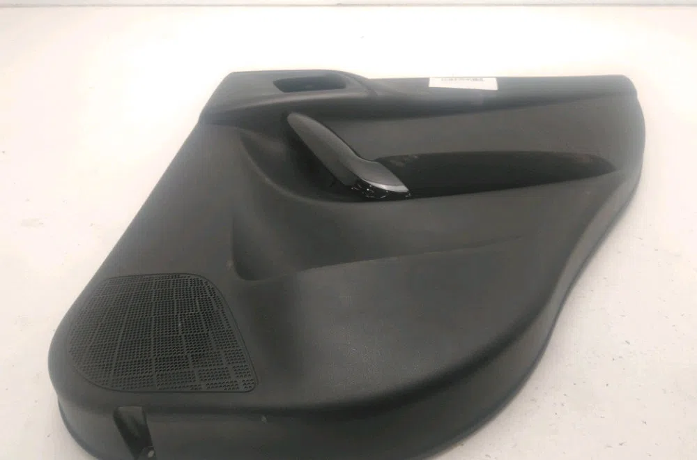 Garniture porte ard Citroen C3 II (SC_) 1.4 vti 95 (2009) occasion