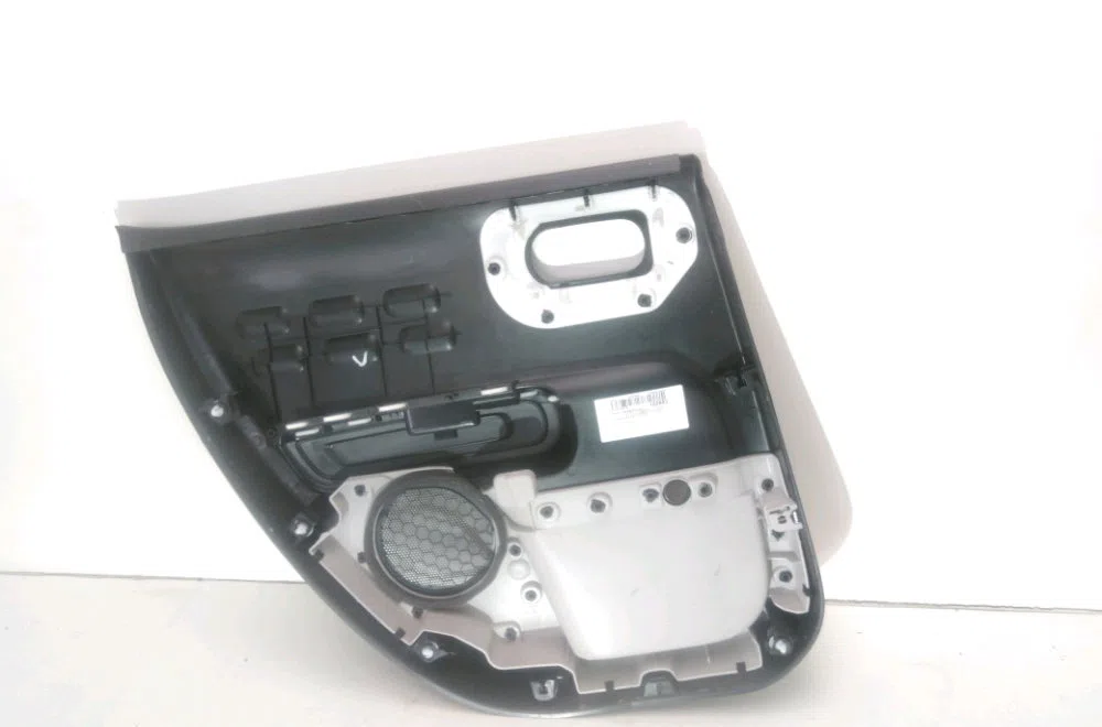 Garniture porte ard Citroen C3 III (SX) 1.2 thp 110 (2016) occasion