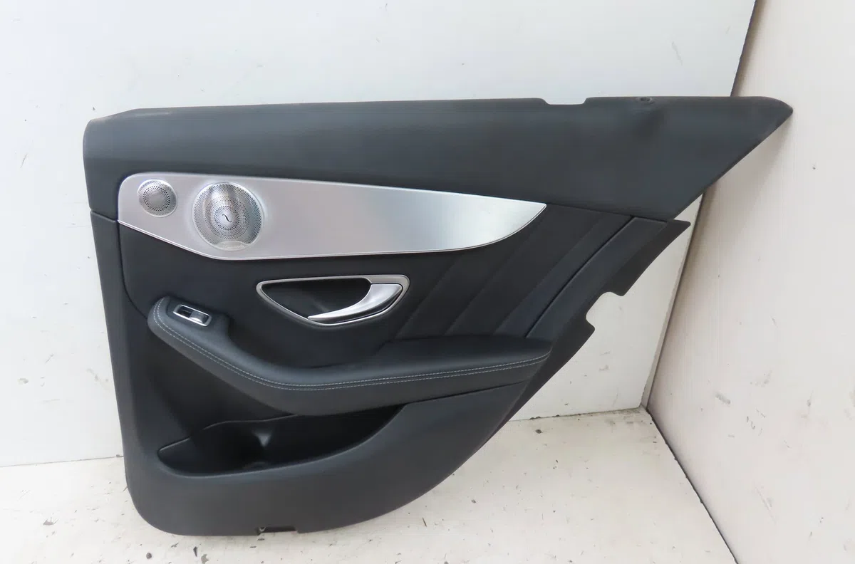 Garniture porte ard Mercedes-benz CLASSE C (W205) C 200 d (205.007) (2015-2018) occasion