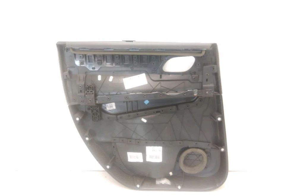 Garniture porte ard Peugeot 3008 Monospace (0U_) 1.6 hdi (2009-2016) 5 portes occasion